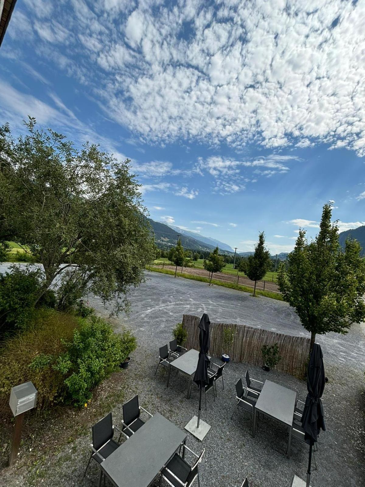 Landgasthof Zum Glenner Ilanz/Glion Exterior foto